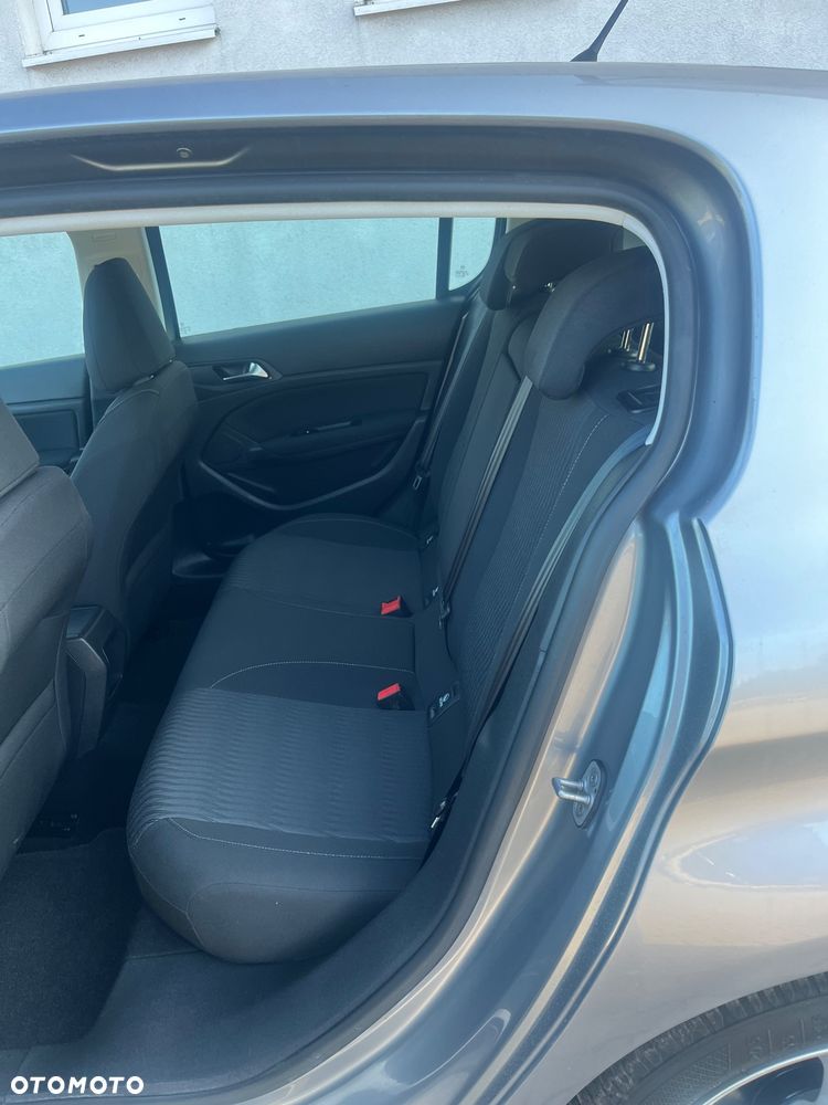 Peugeot 308 82 VTi Active - 23