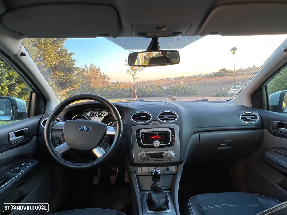 Ford Focus SW 1.6 TDCi Titanium - 12