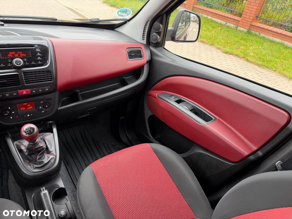 Fiat Doblo 1.4 16V Active - 25