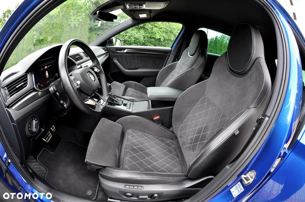 Skoda Superb 1.4 TSI Plug-In Hybrid Sportline DSG - 24