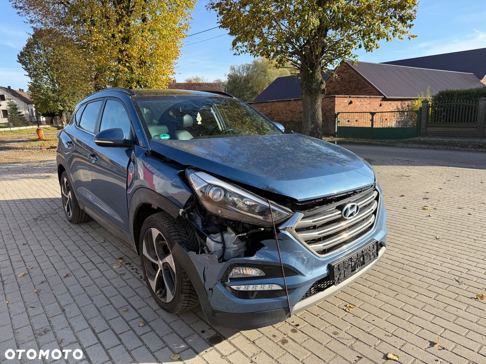 Hyundai Tucson 2.0 CRDi 4WD Automatik Advantage - 4