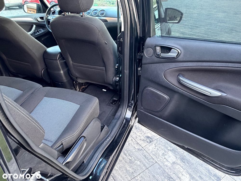Ford Galaxy 2.0 TDCi Titanium - 24