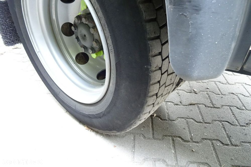 Mercedes-Benz Atego 1218 Euro6 tylko 323tys.km Kontener 18p winda Sprowadzony - 26
