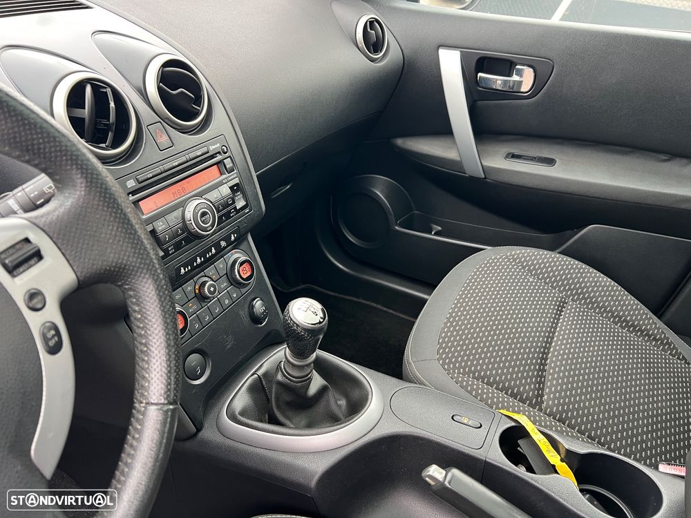 Nissan Qashqai 2.0 dCi Tekna PI FPD - 23