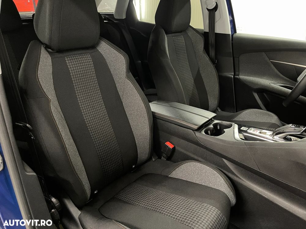 Peugeot 3008 PureTech 130 Stop & Start GPF EAT8 Active Business-Paket - 10