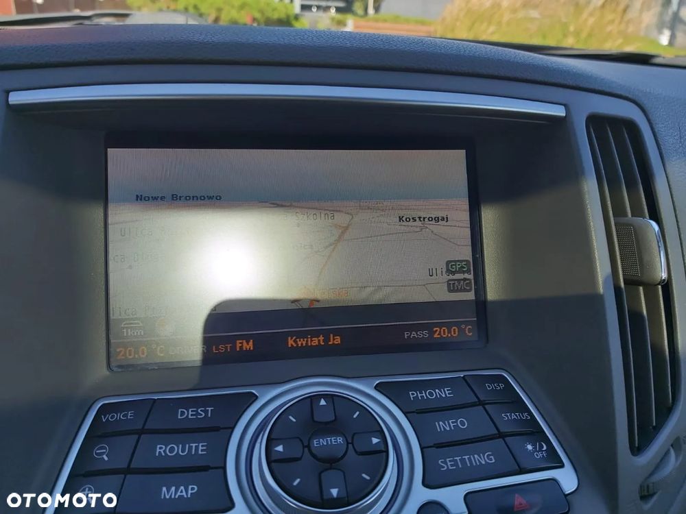 Infiniti G G37 AWD - 31