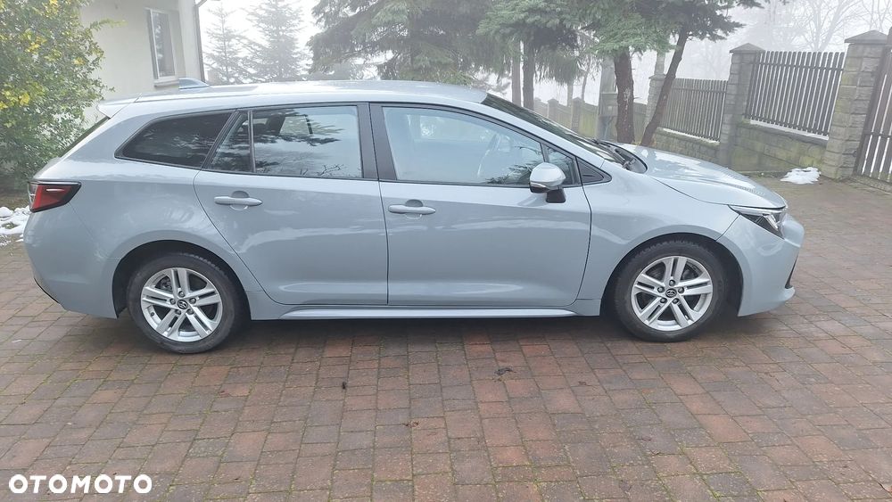 Toyota Corolla 1.8 Hybrid Active - 4