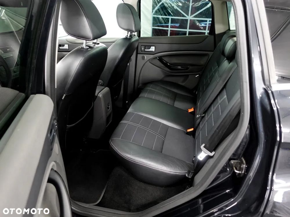 Ford Kuga 2.0 TDCi Titanium S - 9