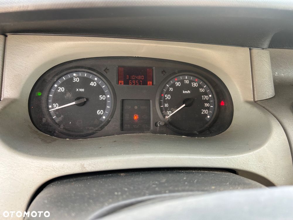 Nissan Primastar - 11