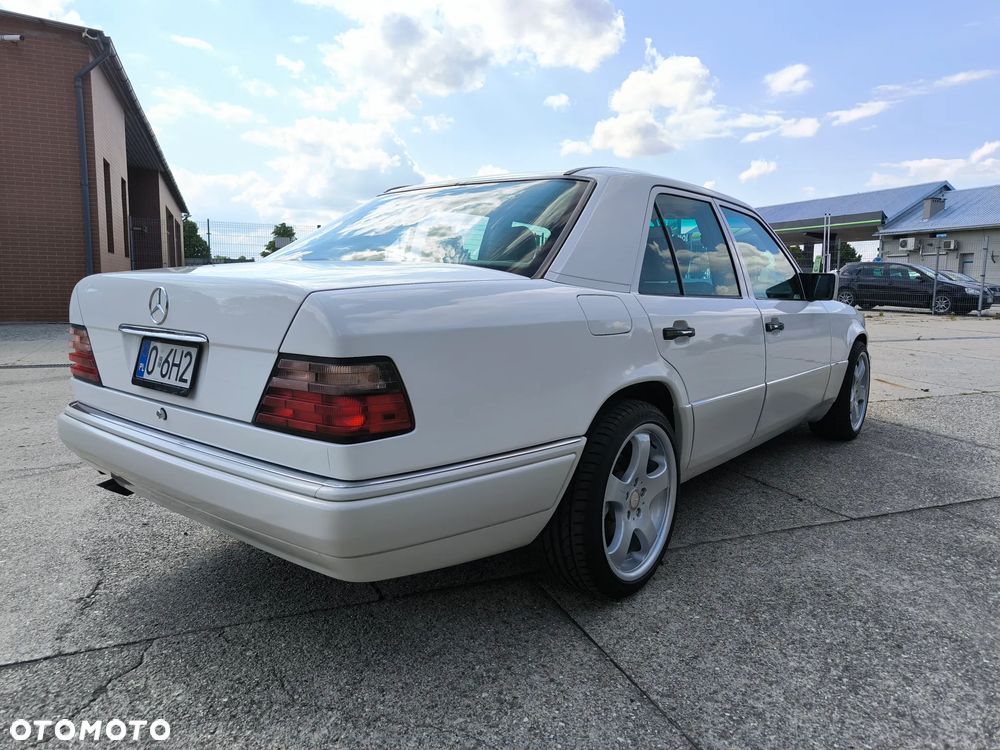 Mercedes-Benz Klasa E 420 - 5