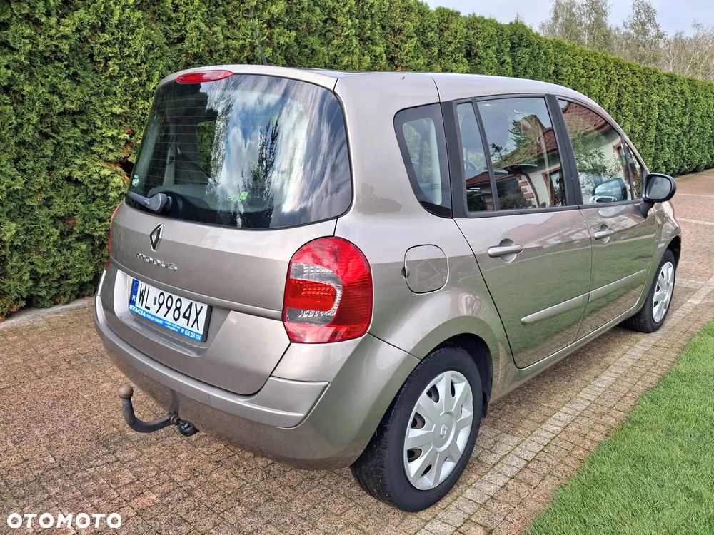 Renault Modus 1.2 16V Avantage - 4