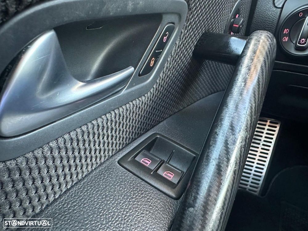 VW Scirocco 2.0 TDI Sport - 37