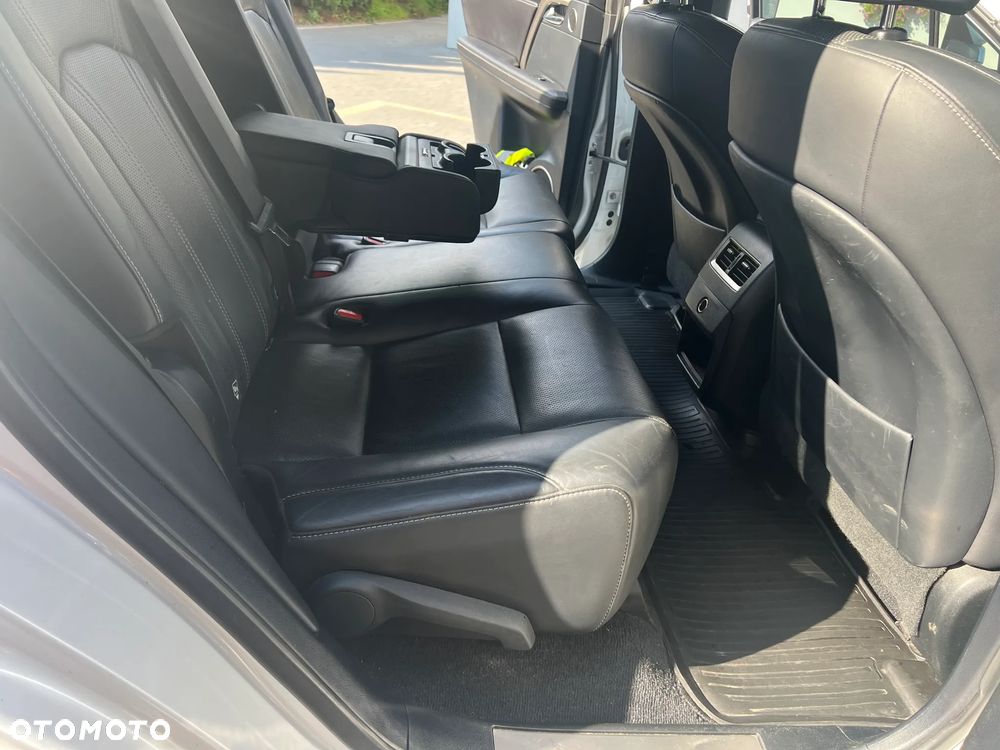 Lexus RX - 22