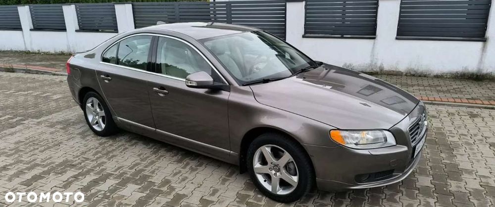 Volvo S80 - 26