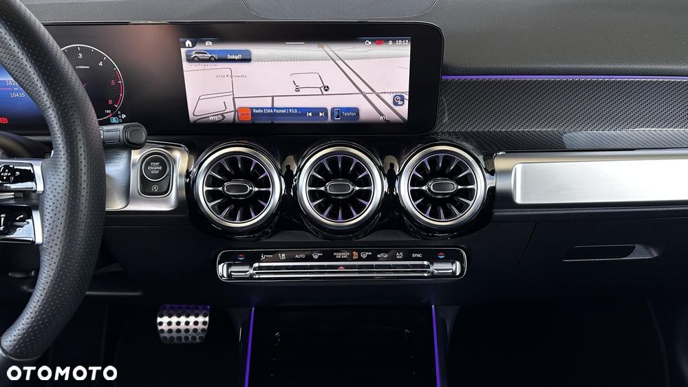 Mercedes-Benz GLB 200 d 4-Matic AMG Line 8G-DCT - 14