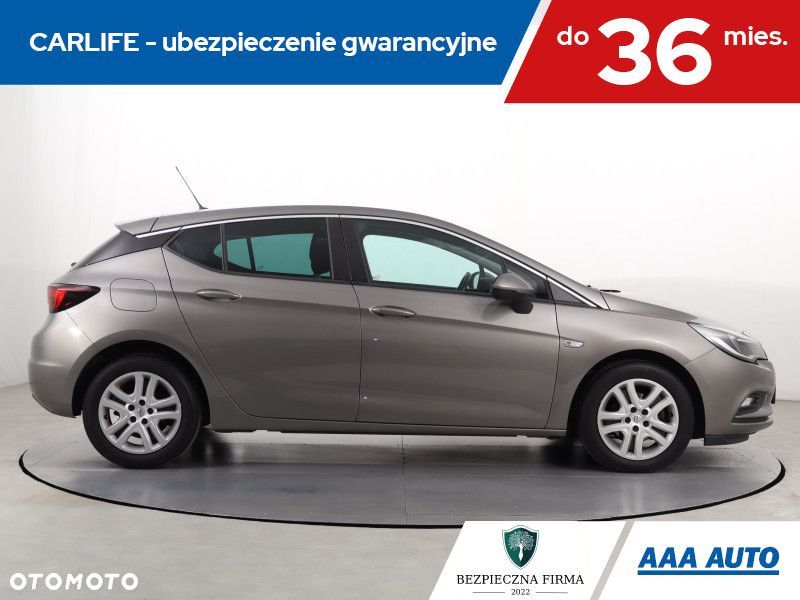 Opel Astra - 7
