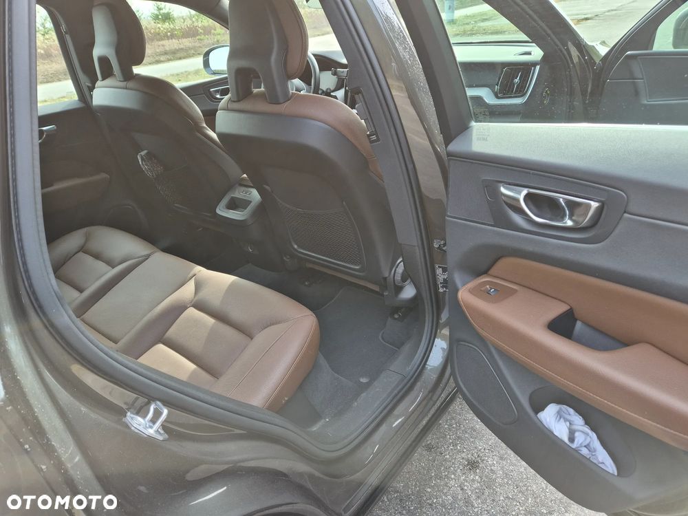 Volvo XC 60 D4 AWD Inscription - 6