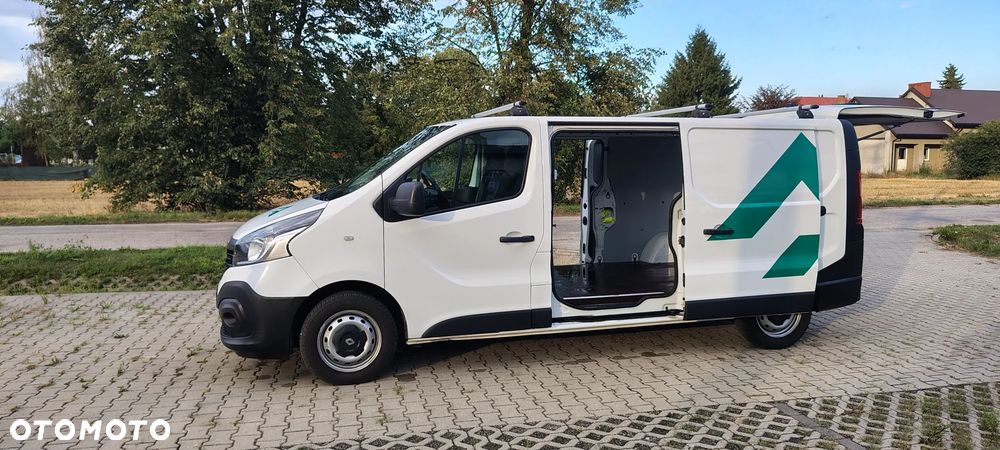Renault Trafic - 25