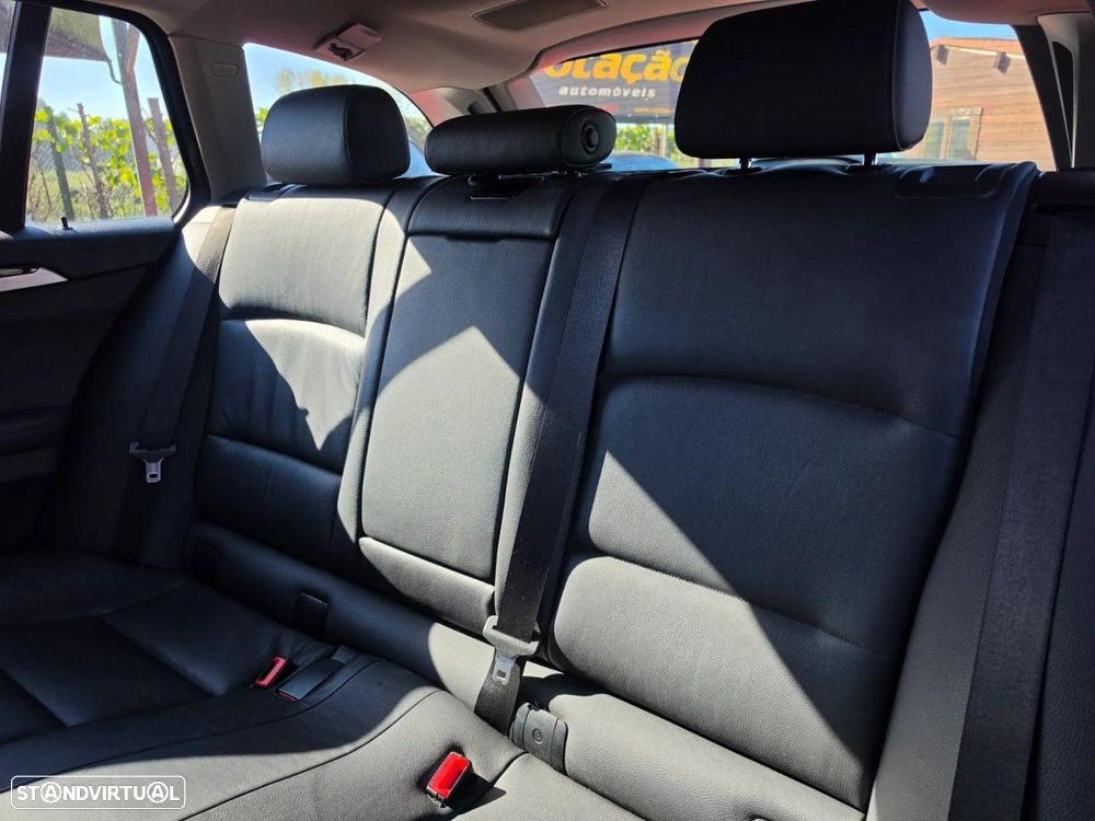 BMW 520 d Auto - 10