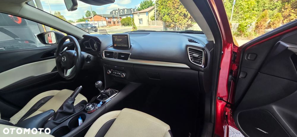 Mazda 3 - 35