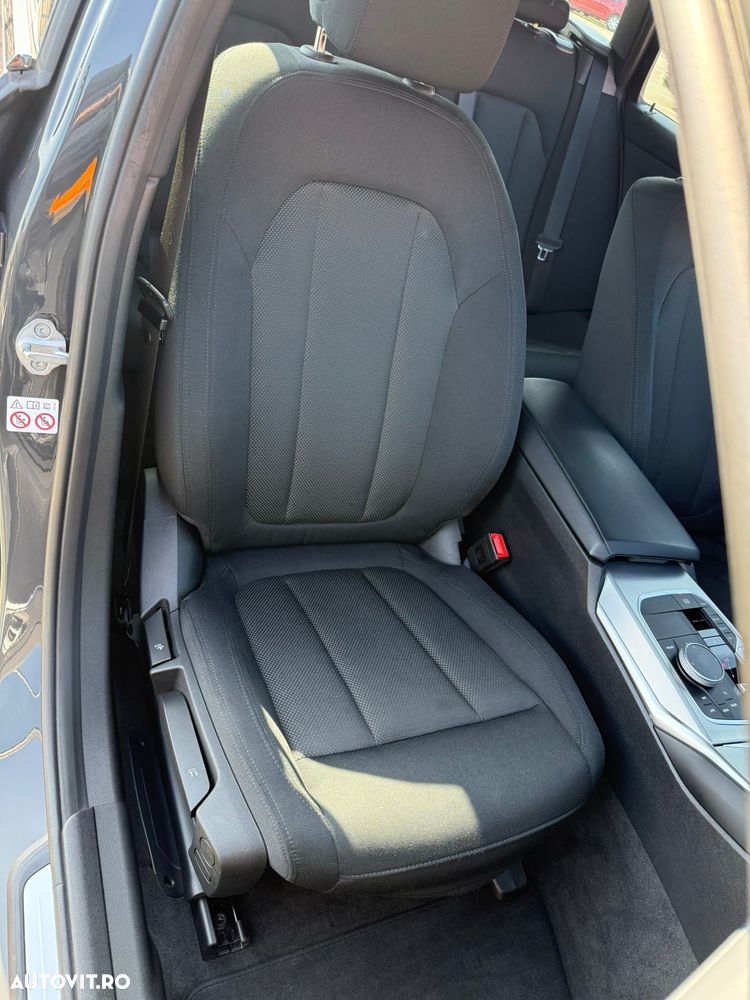 BMW Seria 5 518d Aut. - 11