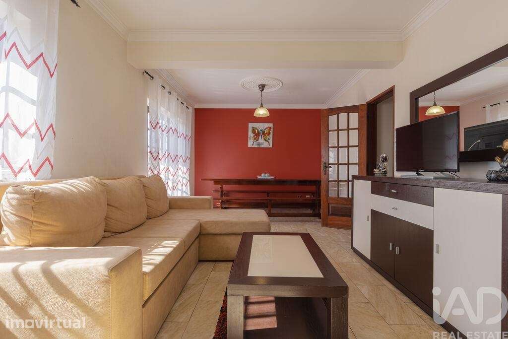 Duplex T4 em São Martinho do Porto de 124 m2 - Grande imagem: 2/19