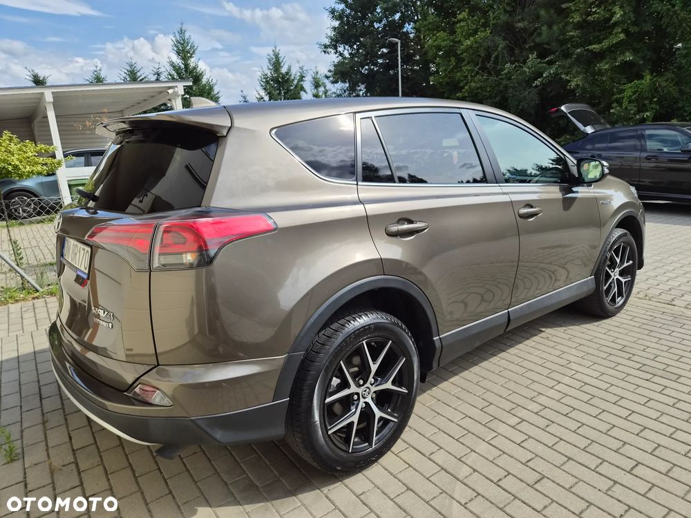 Toyota RAV4 Hybrid Premium 4x2 - 6