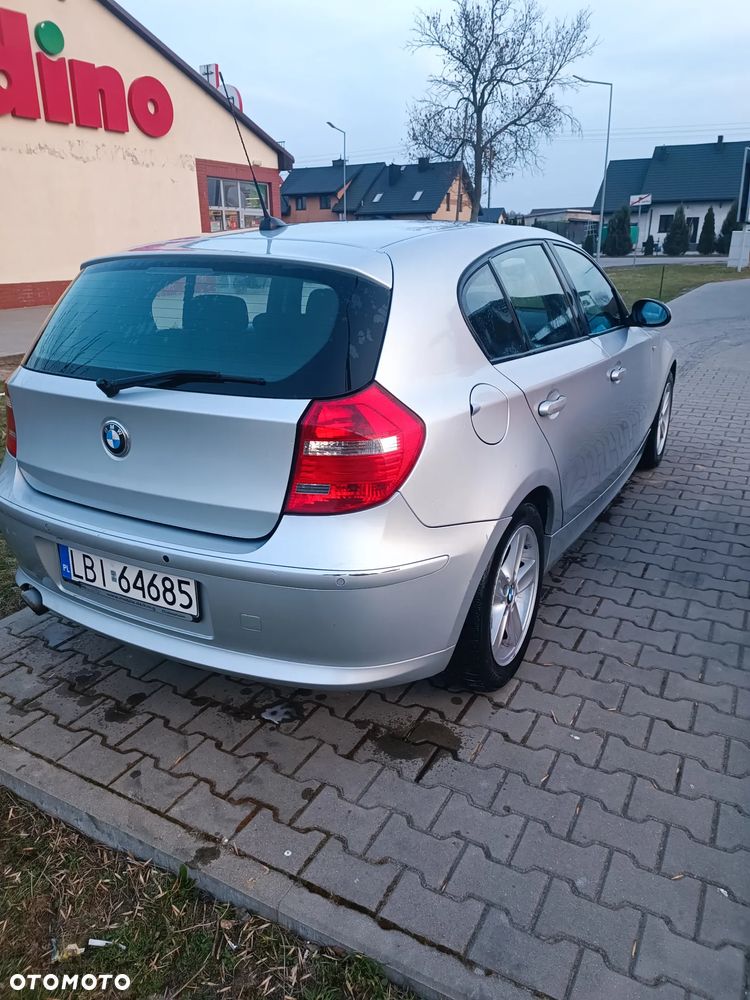BMW Seria 1 120d - 5