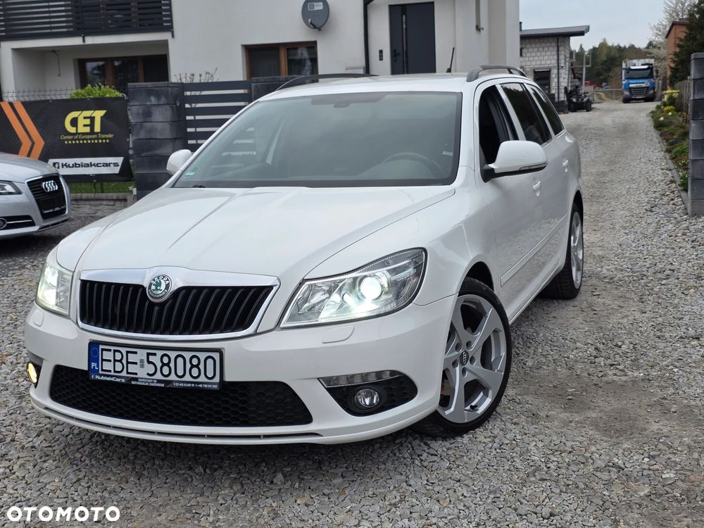 Skoda Octavia 2.0 TDI RS - 18