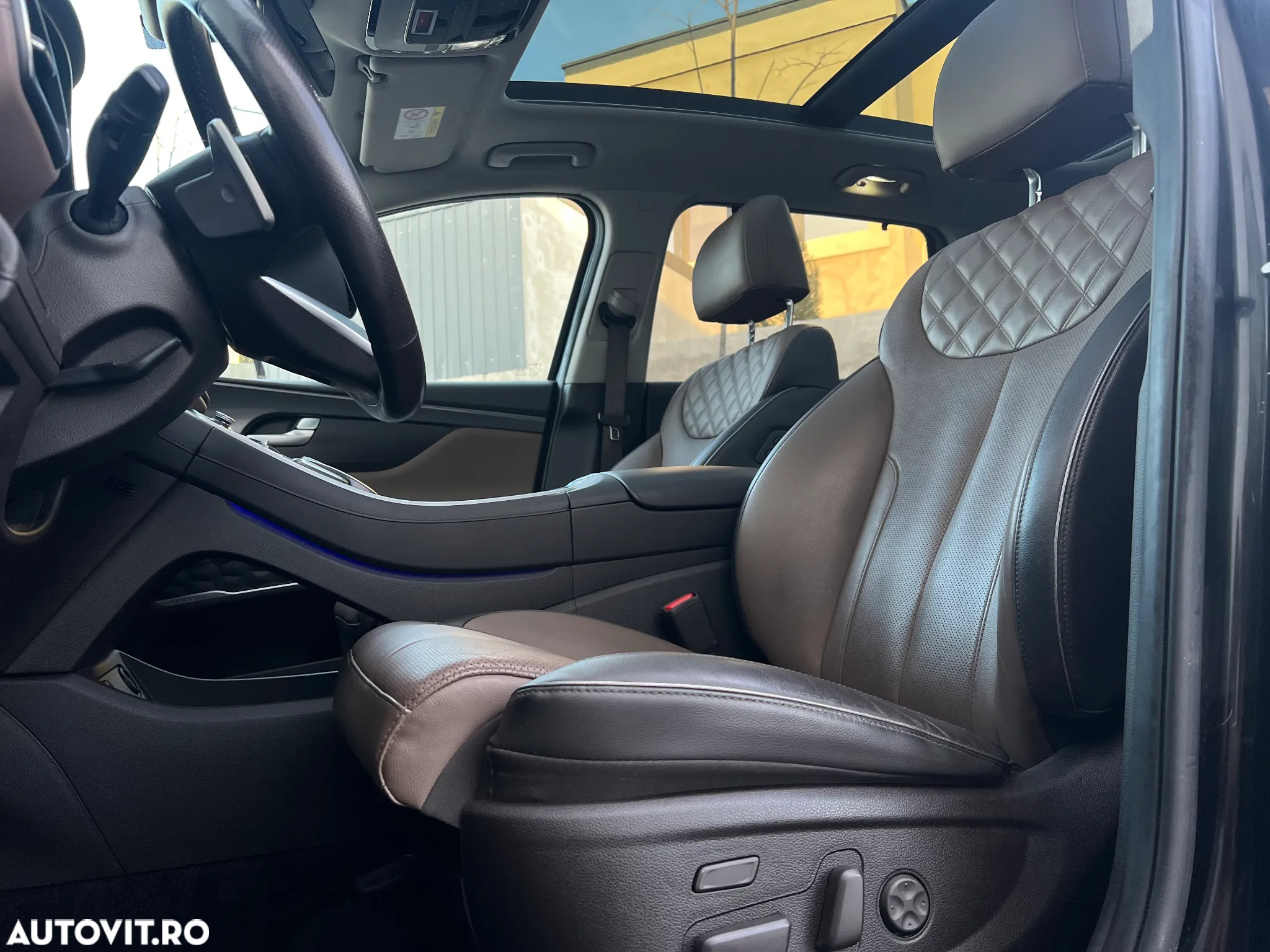 Hyundai Santa Fe Plug-in Hybrid 1.6 l 265 CP 4WD 6AT Luxury - 6