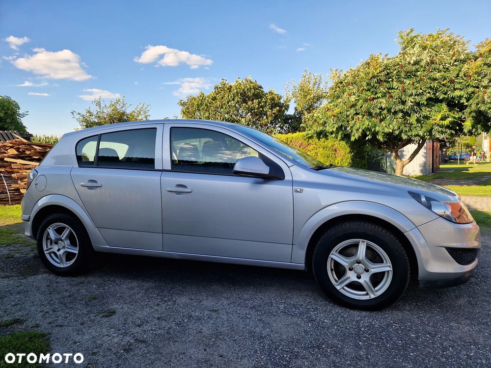Opel Astra 1.4 - 3