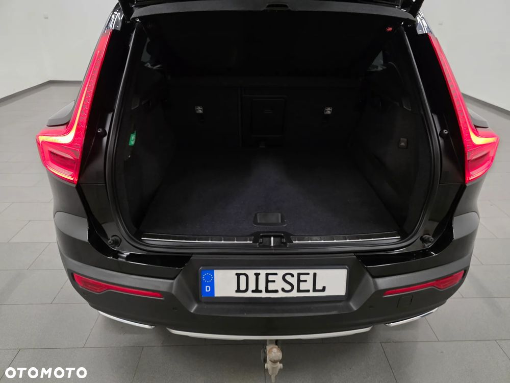 Volvo XC 40 D3 SCR Inscription - 34