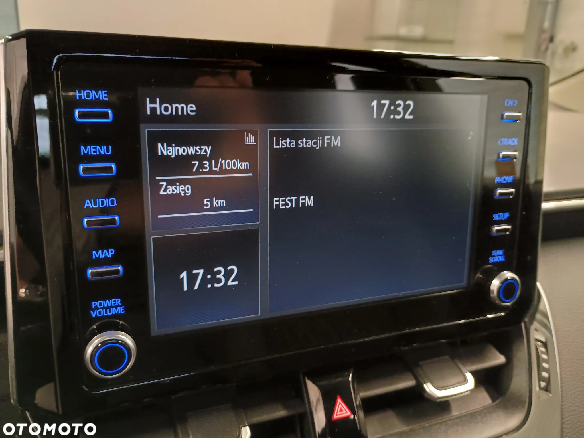 Toyota Corolla 1.5 Comfort - 18