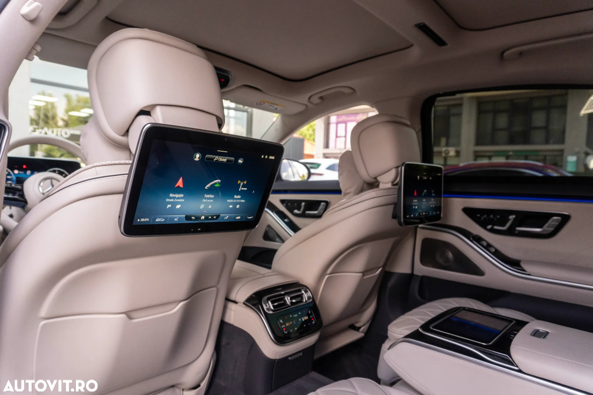 Mercedes-Benz S 400 d 4MATIC Long Aut - 11