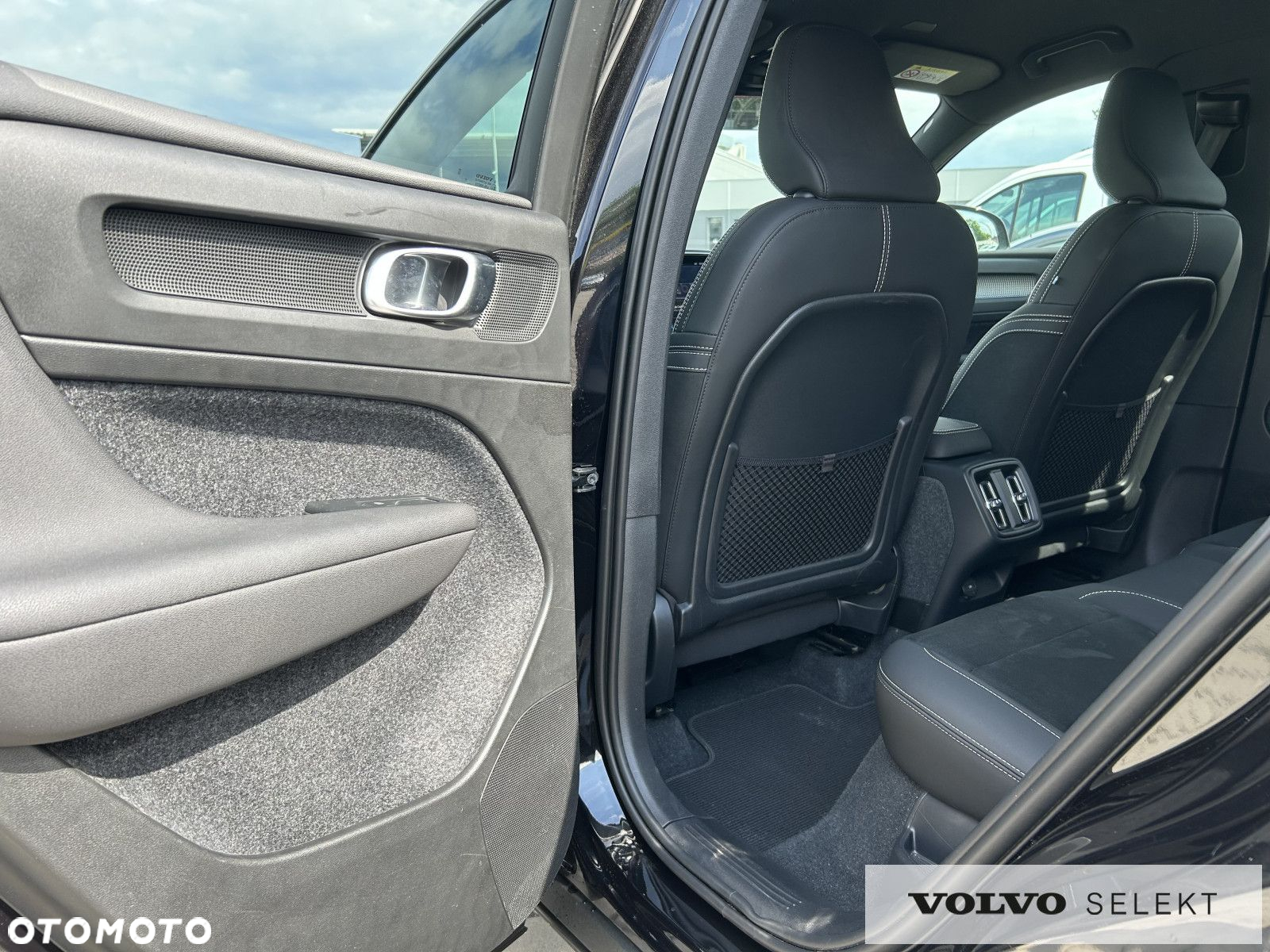 Volvo XC 40 - 29