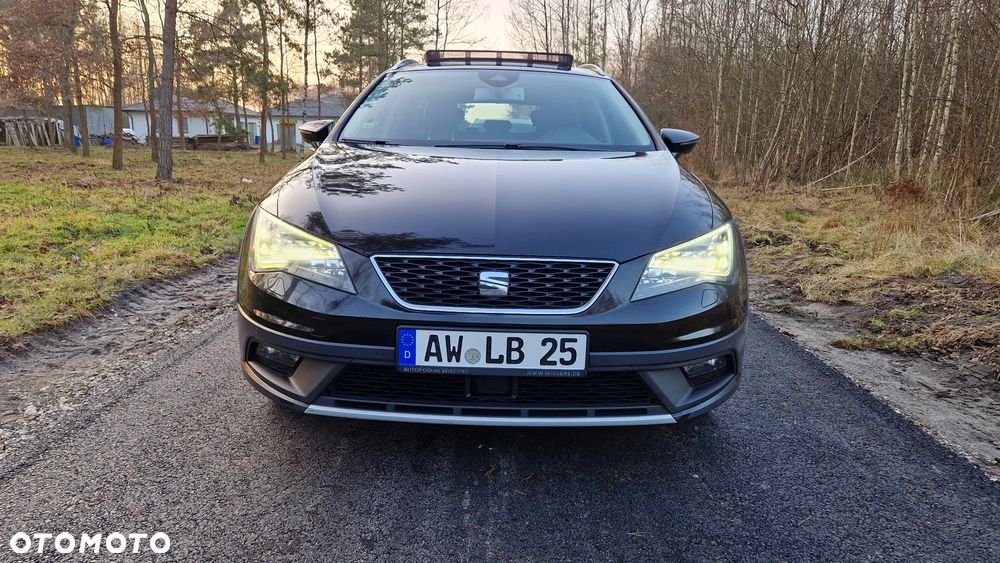 Seat Leon 2.0 TDI Start&Stop 4Drive DSG X-Perience - 3