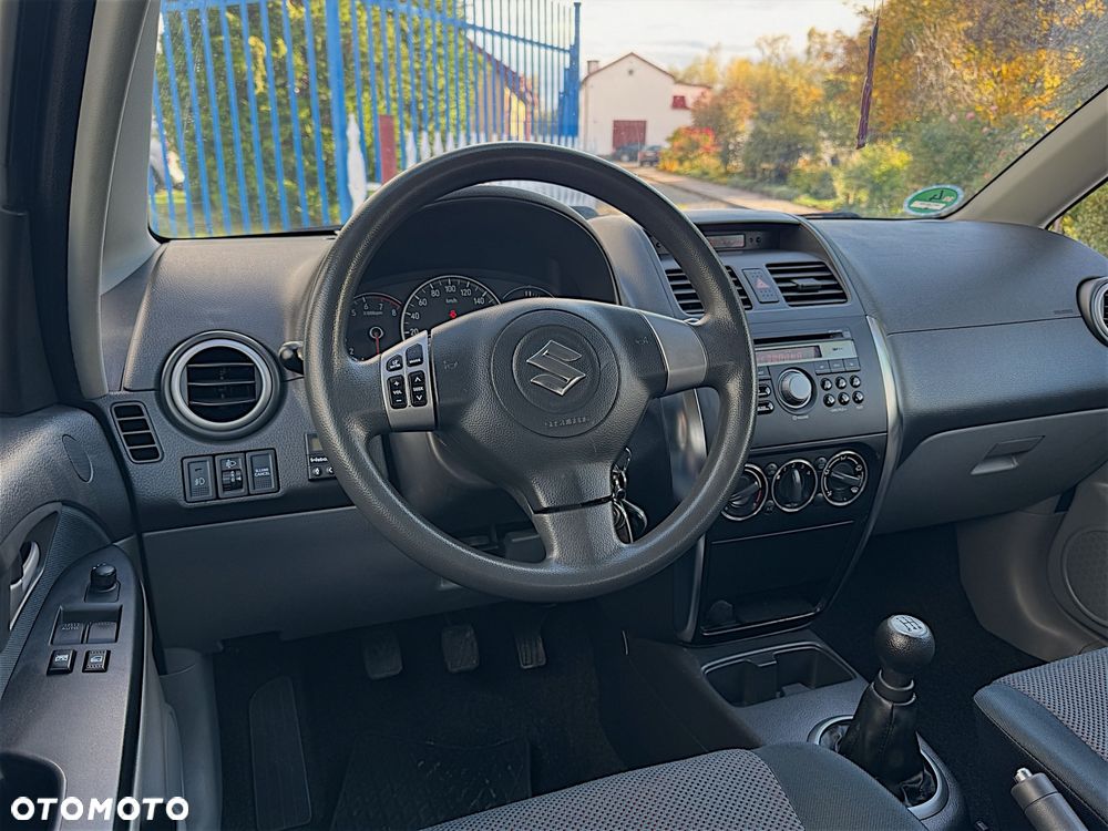 Suzuki SX4 1.6 GLX / Comfort - 6