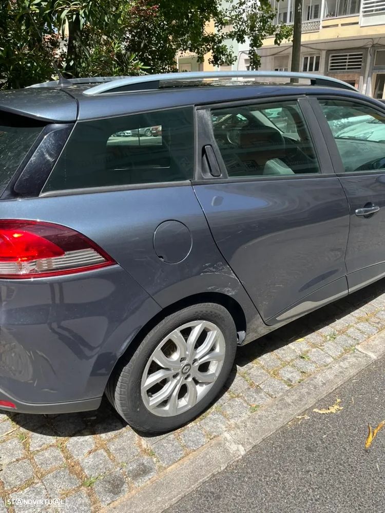 Renault Clio Sport Tourer Energy dCi 90 EDC Business - 5