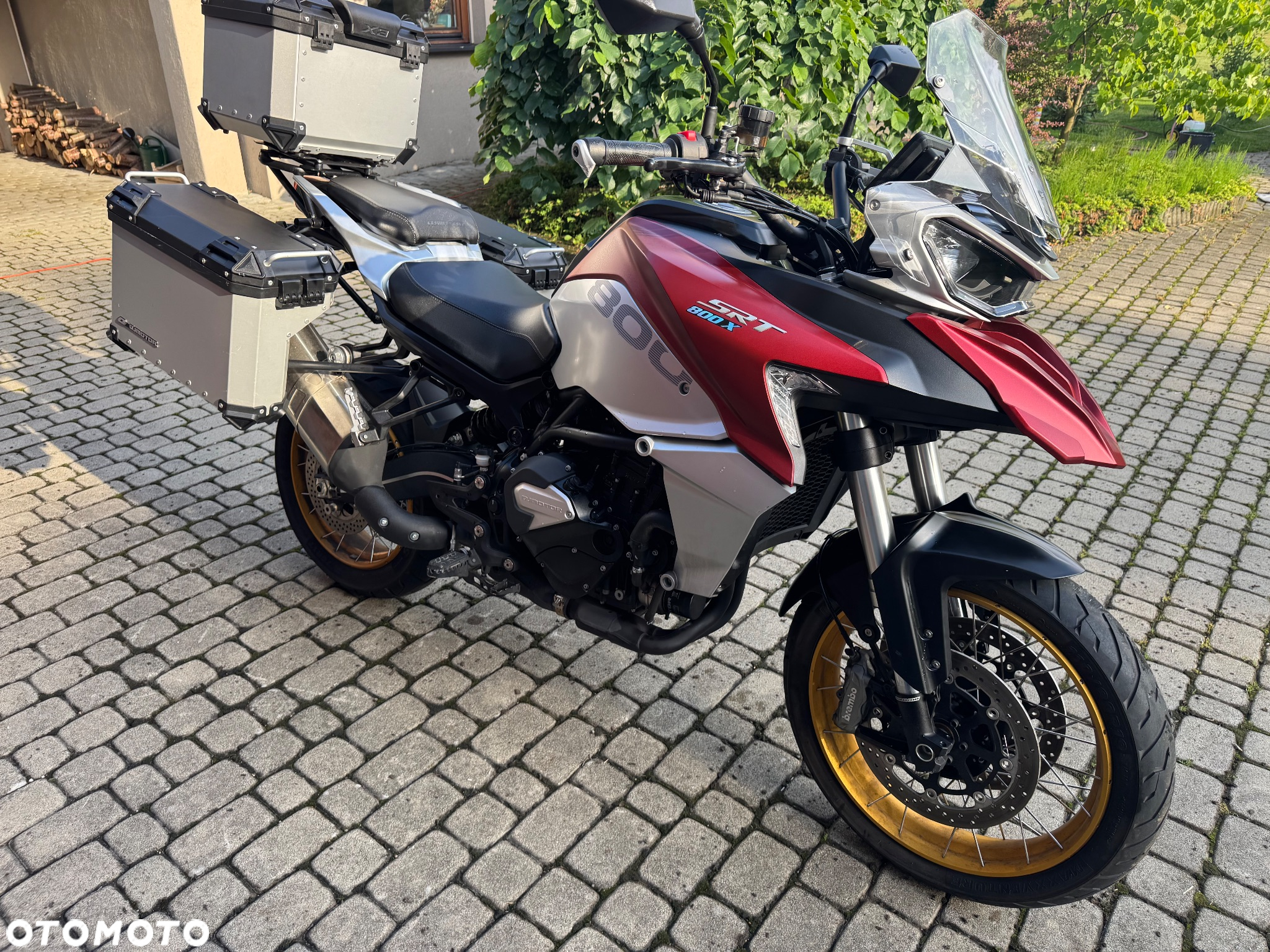 QJMOTOR SRT 800SX - 3