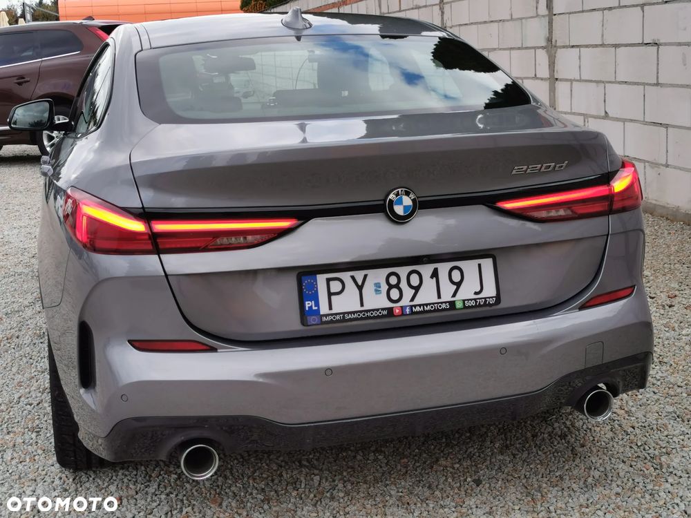 BMW Seria 2 220d M Sport - 9