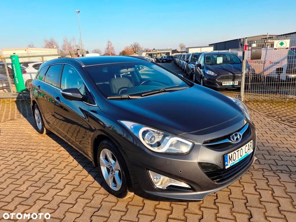 Hyundai i40 Kombi blue 1.7 CRDi Style - 21