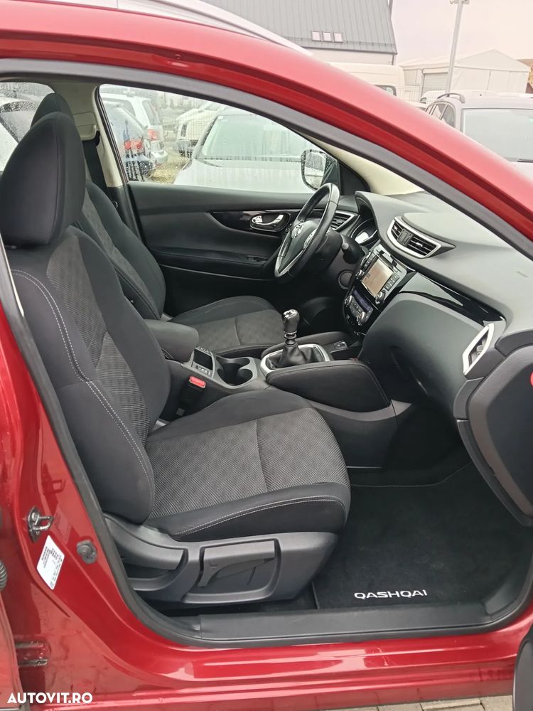 Nissan Qashqai 1.2 DIG-T ACENTA - 12