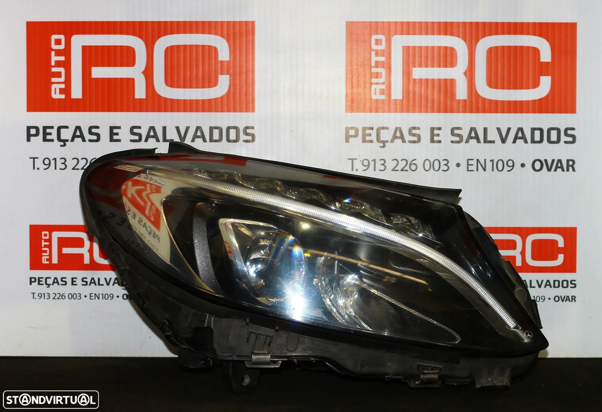 ÓPTICA DIREITA MERCEDES W205 - 1