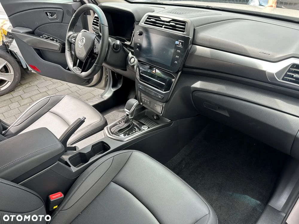 SsangYong/KGM Tivoli 1.5 T-GDi 4WD Automatik Lux - 6