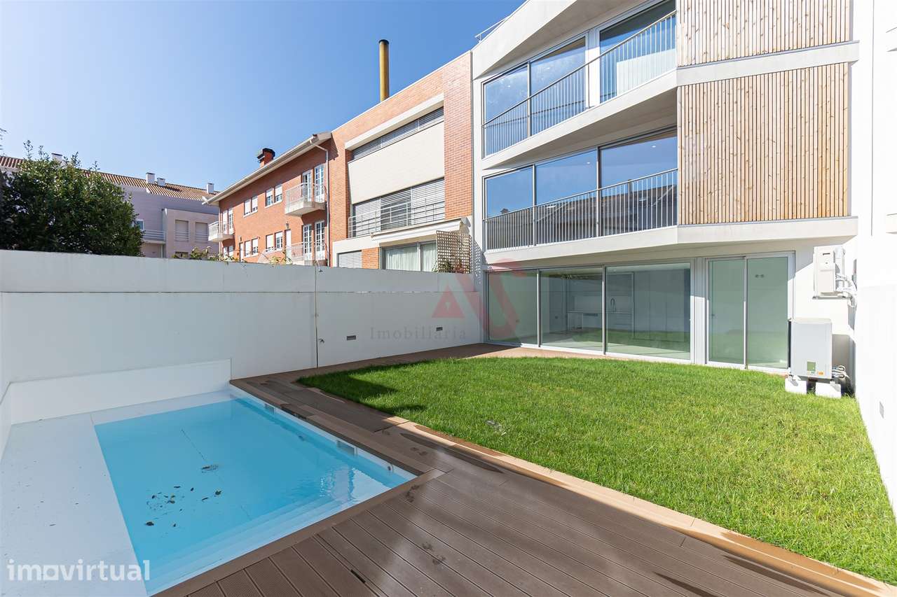 Moradia T4  de Luxo em pleno coração de Aveiro - Aceitamos Permuta - Grande imagem: 3/55