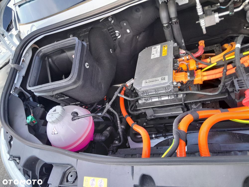 Mercedes-Benz eSprinter - 18