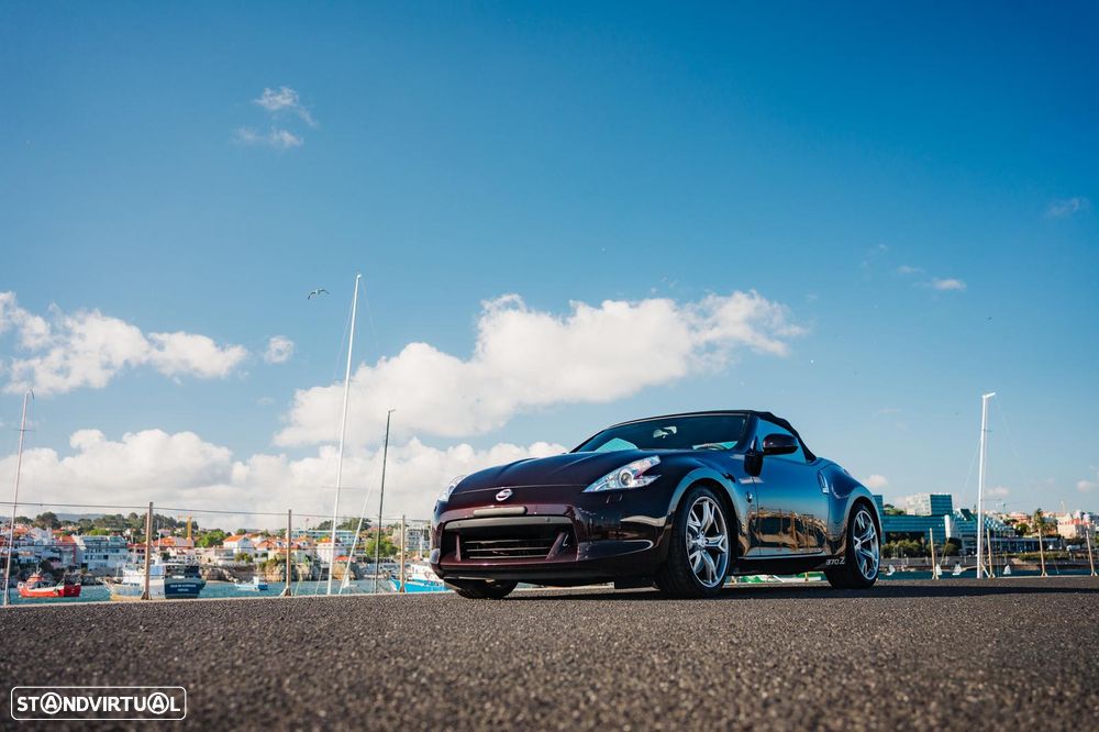 Nissan 370 Z Pack NAV+JA19+AS AT - 29