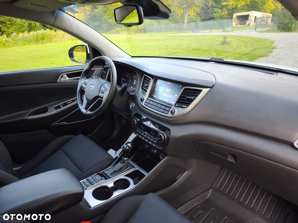 Hyundai Tucson blue 1.7 CRDi 2WD DCT Premium - 20