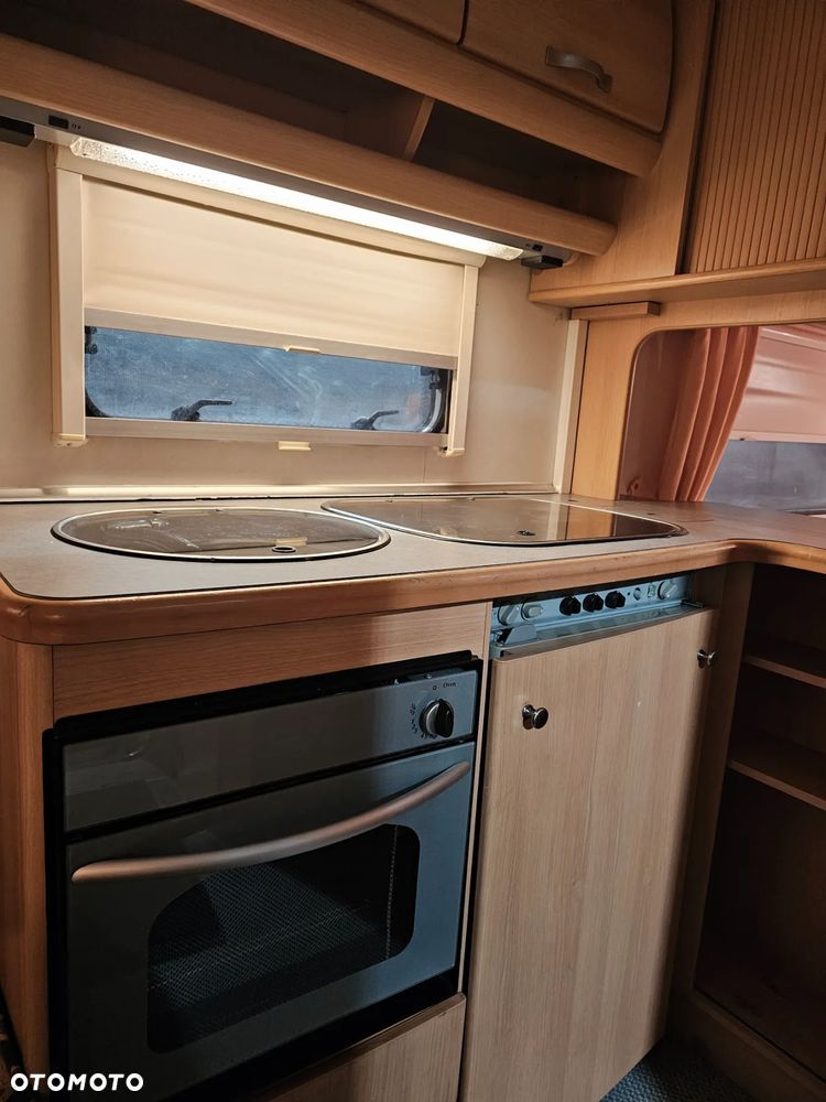 Hobby - TEC 460. DMC-1250. WŁĄCZ  FILMIK ! ŁÓŻKO MAŁŻEŃSKIE. MOTO-MOVER ! NOWY SOLAR. ŁAZIENKA. - 4