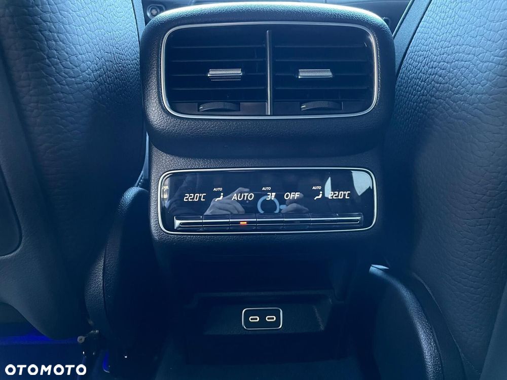 Mercedes-Benz GLE - 22